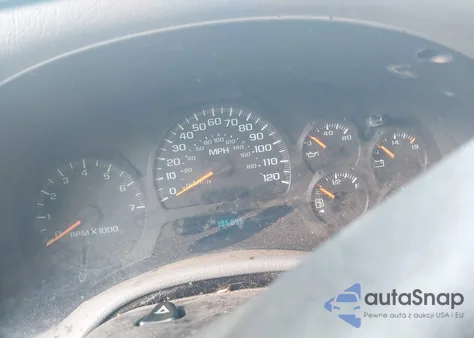 2002 Chevrolet Trailblazer из США, поврежденный, VIN 1GNDS13S322256632